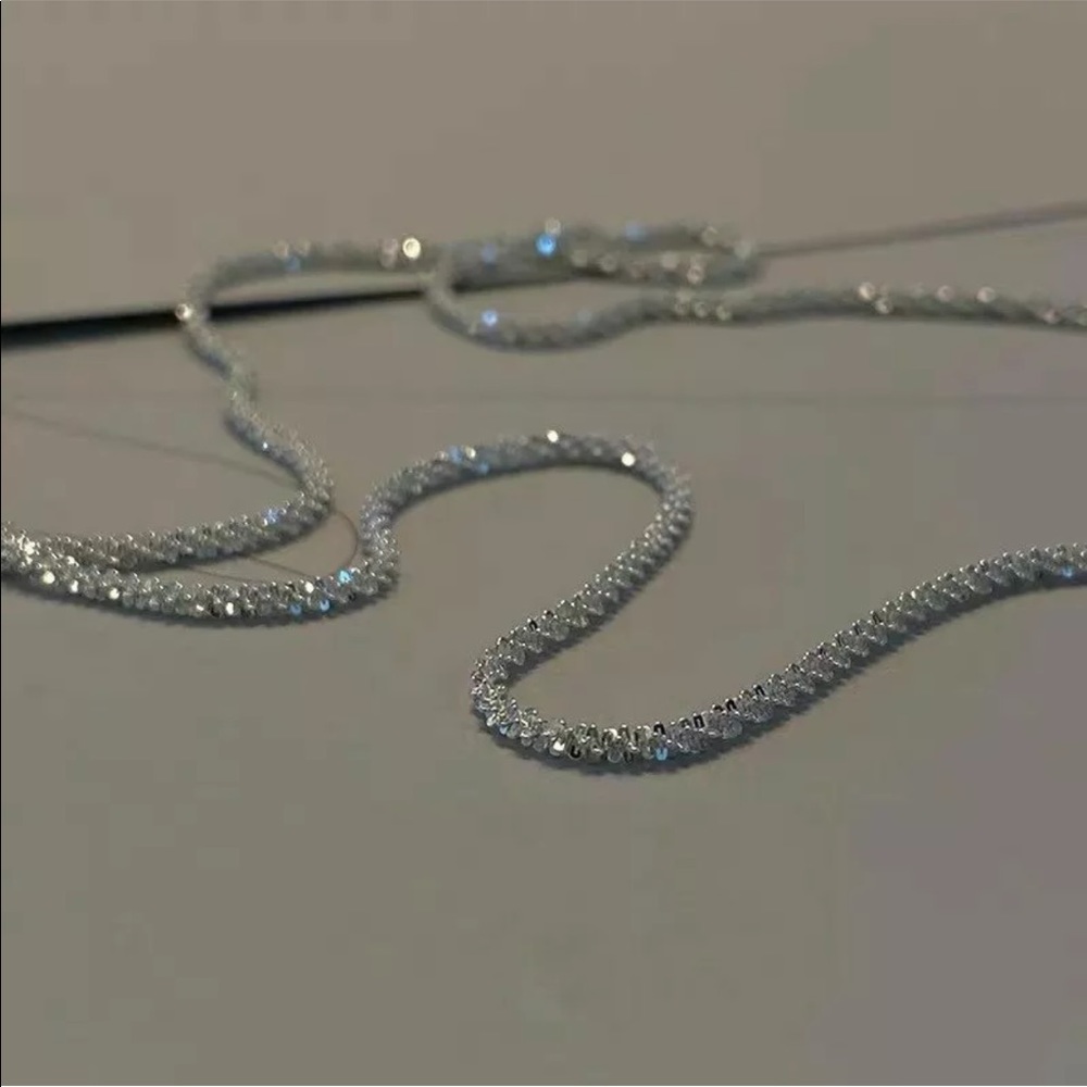 New Silver Gypsophila Flash Chain Necklace Clavicle - Picture 5 of 5